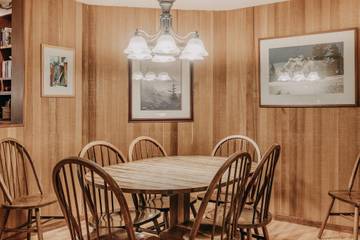 Vacation Apartment for 8 Guests in Glacier, Cascade Range, Picture 3