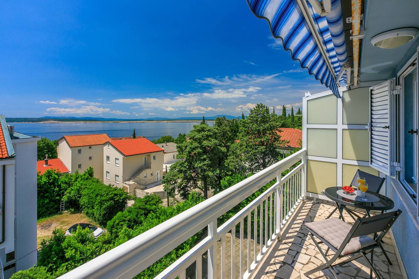Ganze Wohnung, Studio Appartement mit Balkon und Meerblick Dramalj, Crikvenica As-22291-b in Dramalj, Primorje-Gorski Kotar