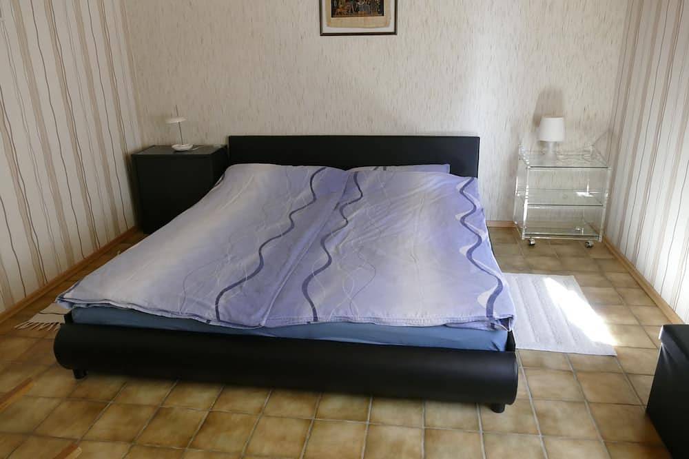 Ganze Wohnung, Beliebte Ferienwohnung 90 qm. mit 2 Schlafzimmern, 1-4 Personen in Mörlenbach in Mörlenbach, Bergstraße