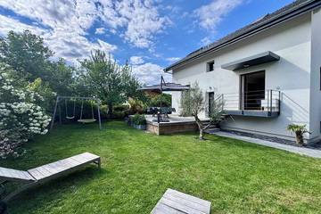 Gîte pour 6 personnes, avec jardin à Meythet