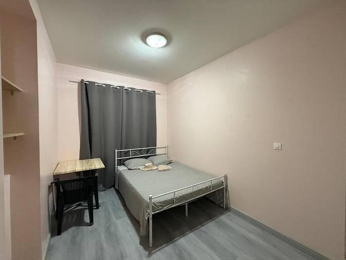 Gîte pour 2 personnes, avec terrasse à Roanne