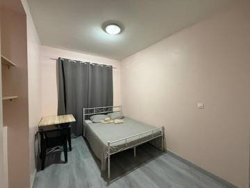 Maison d’hôte pour 2 personnes, avec terrasse à Roanne