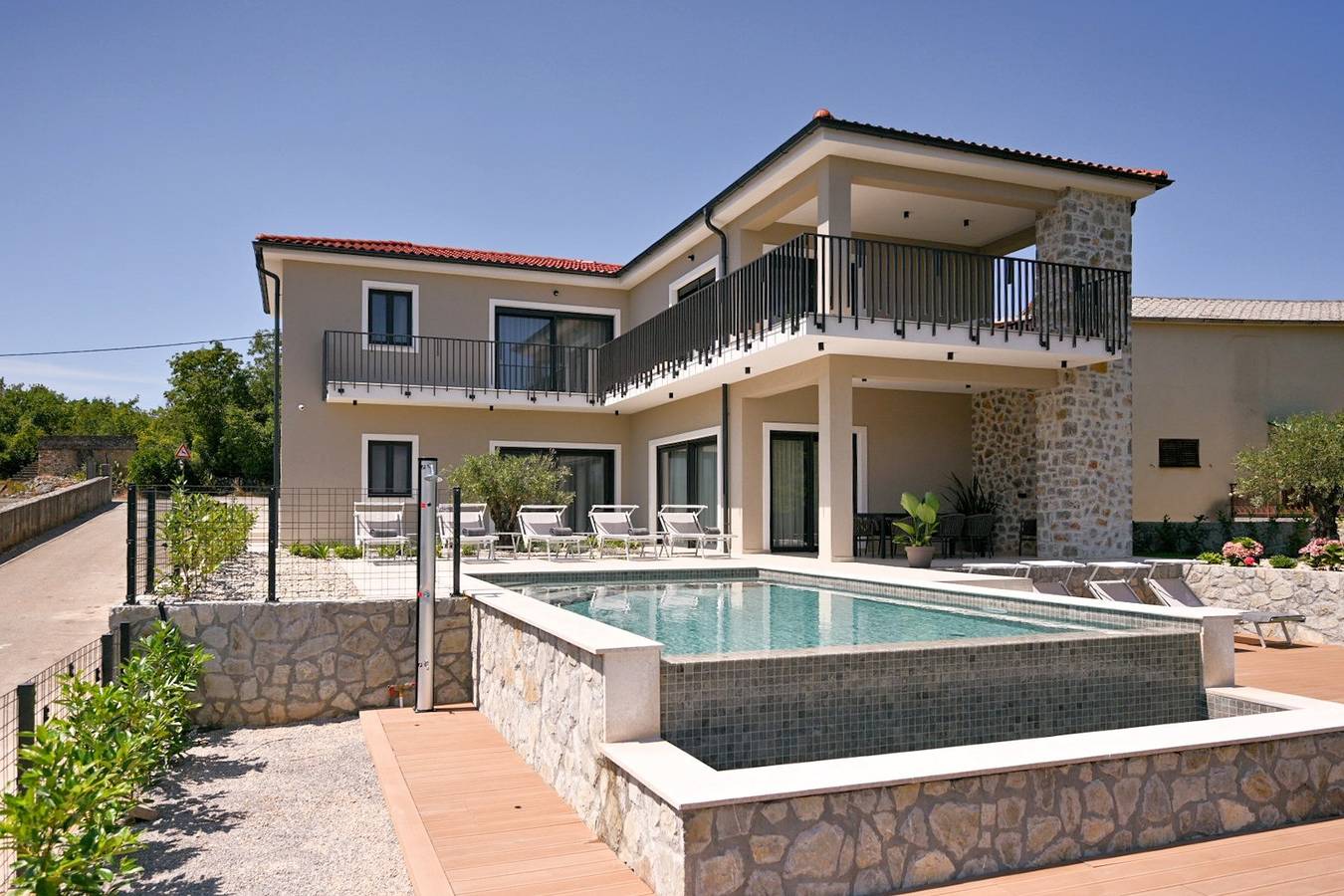 Exklusive Villa Figa Ii mit privatem Pool in Gostinjac, Krk