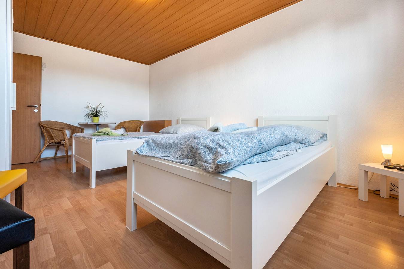 Ganze Wohnung, Apartment '3' - Ferienwohnung Weiss in Isernhagen, Hannover und Umgebung