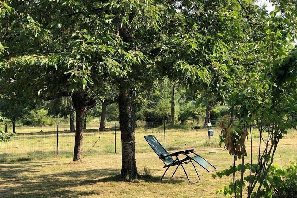 Ferienhaus in Frankreich nahe Wanderwegen in Couleuvre, Allier