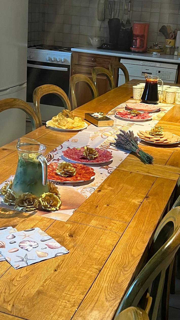 Country house 'Gîte Proche De La Salvetat' with shared garden and Wi-Fi in Le Soulié, Béziers region