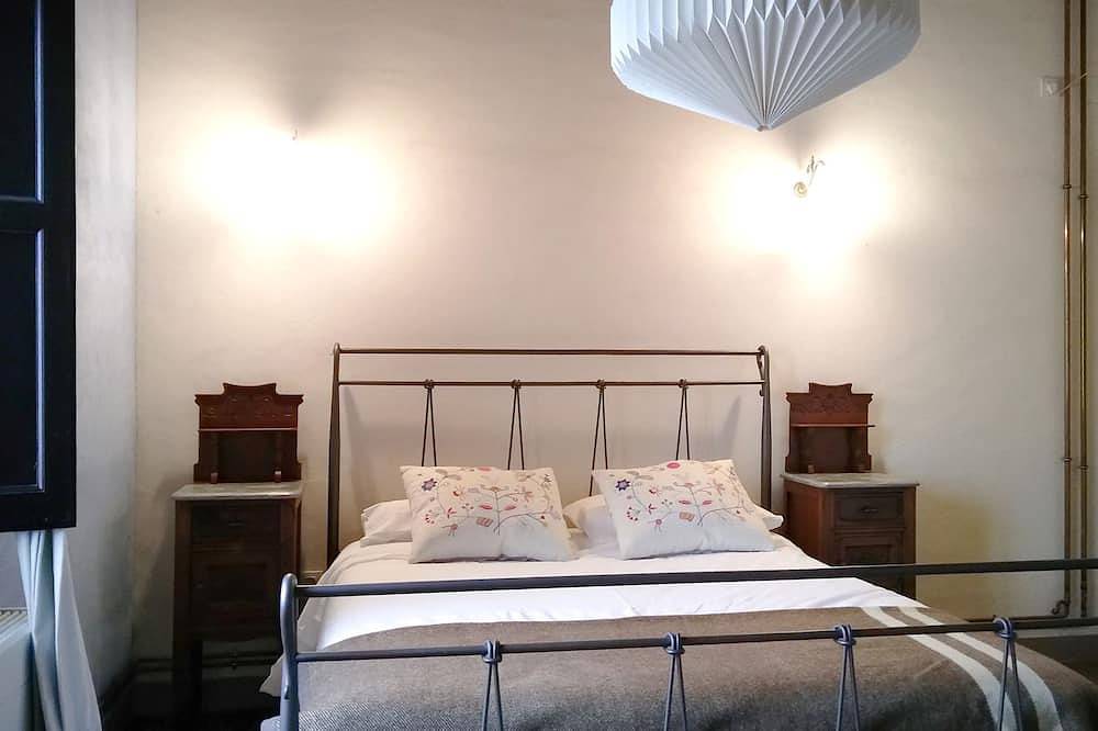 Loft rural, antiguo taller de carpintería, convertido en una acogedora casa. Ven in Segovia, Provincia de Segovia