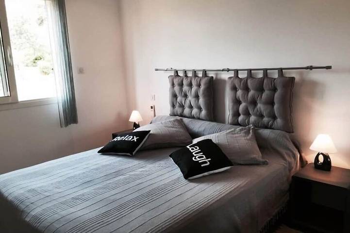 Location de vacances pour 6 personnes, avec terrasse et jardin à Sollacaro - 3