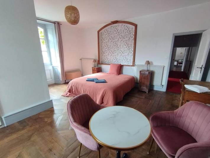 Location de vacances pour 3 personnes, avec terrasse et jardin à Campuac - 4