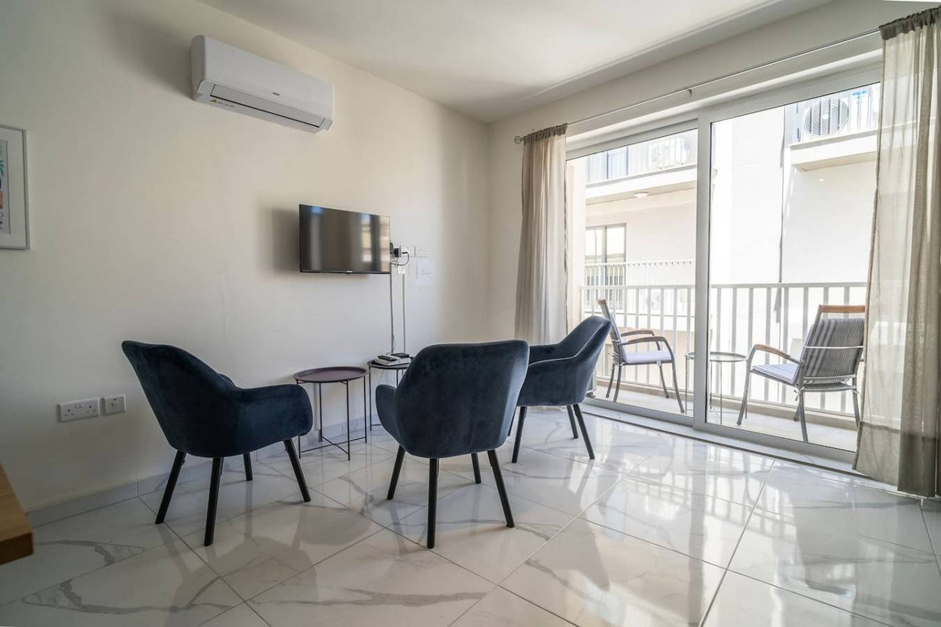 Ganze Wohnung, Cozy Apartment with Balcony in Xlendi Bay, Gozo in Xlendi, Munxar
