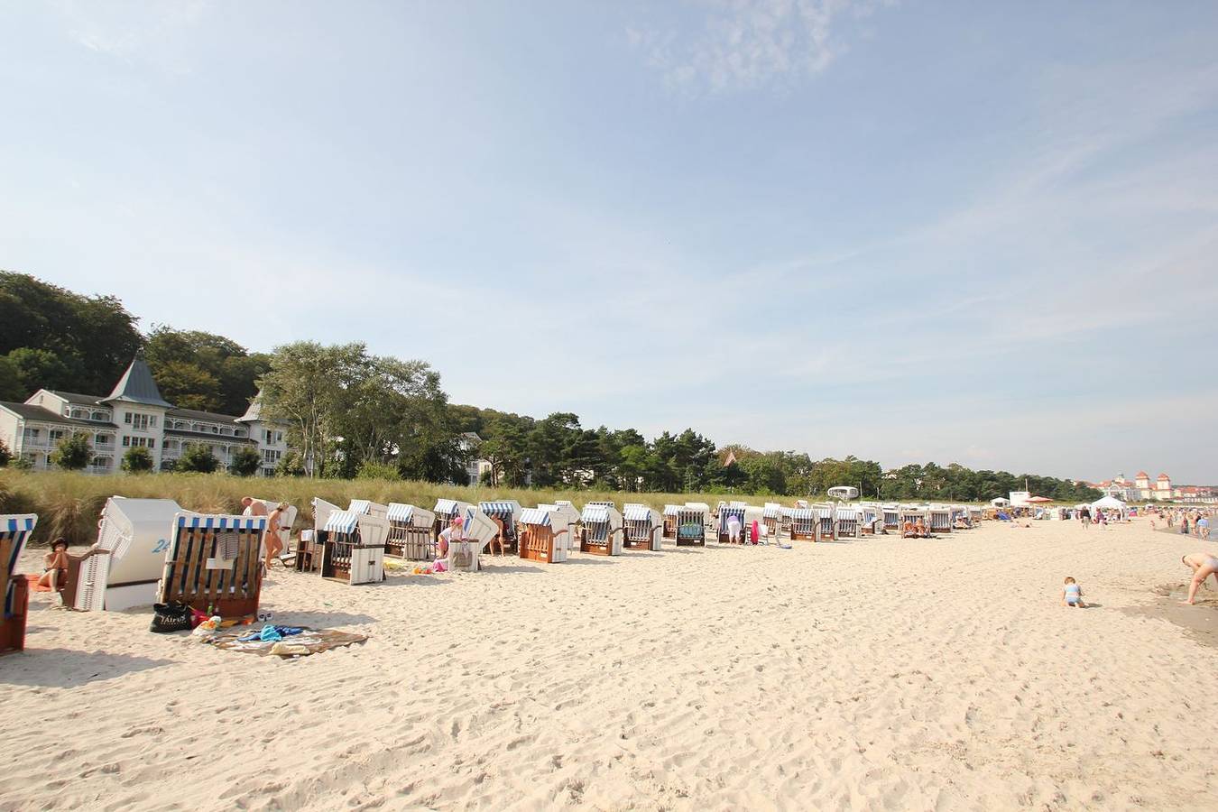 Apartamento entero, direkt an der Strandpromenade, Balkon mit Meerblick - Aparthotel Ostsee Fewo 26 in Ostseebad Binz, Binz