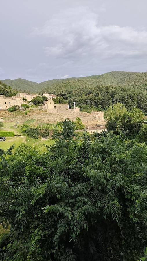 Location de vacances pour 4 personnes, avec vue et terrasse, adapté aux familles à Notre-Dame-de-la-Rouvière - 2