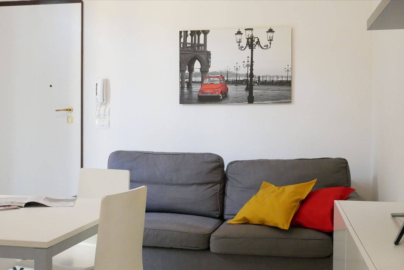 Guesthost - New!In the Heart of Bologna! Charming Apt+Terrace!, foto 9