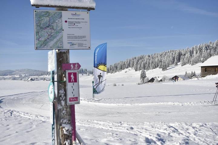 Gîte pour 5 personnes, avec vue et jardin dans Les Ponts De Martel - 2