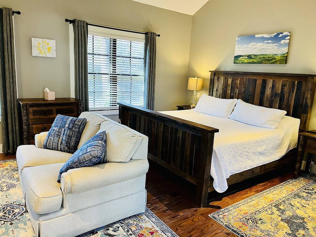 Probart House - in Brevard, Transylvania County