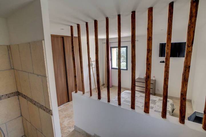 Location de vacances pour 6 personnes, avec jardin et piscine à Saint-Nazaire (Gard) - 4