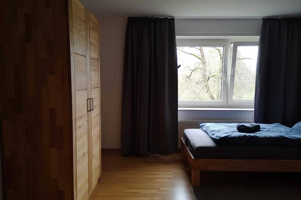 Ganze Wohnung, Ferienwohnung mit Blick in die Natur in Bünde, Wiehengebirge