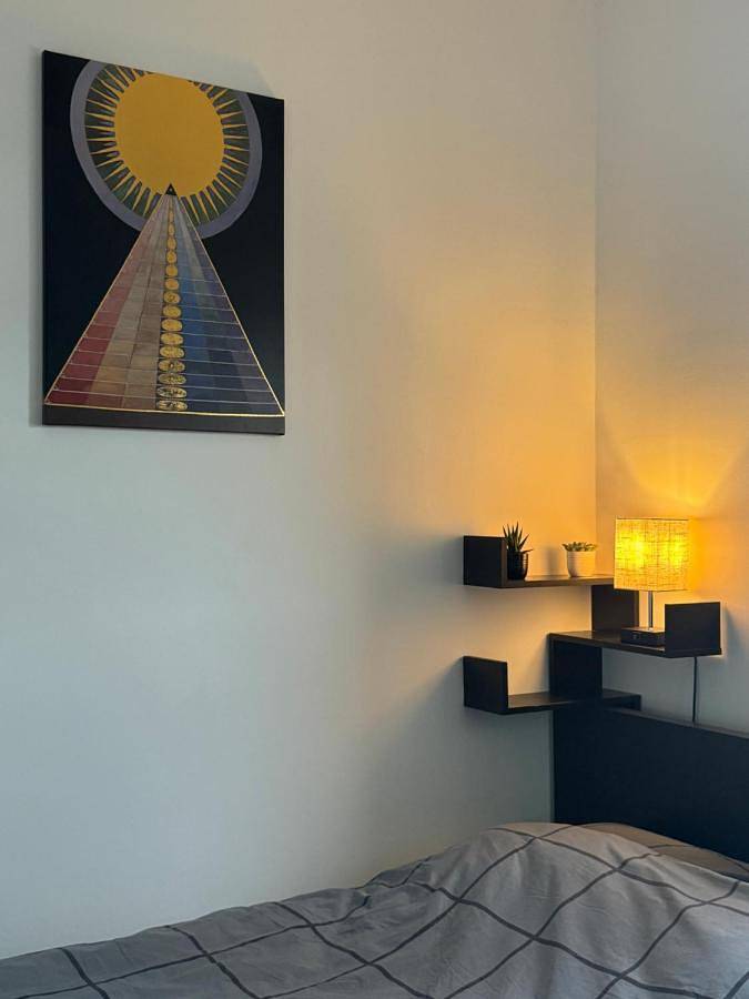 Appartement entier, Le Golden Studio de Louviers avec garage privé in Louviers, Région de Les Andelys