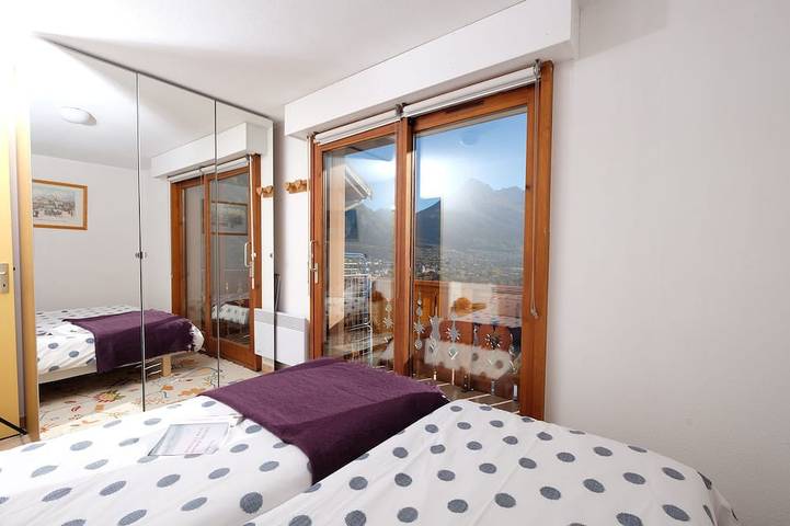Chalet 4 * Triplex Sud Douillet Schornstein Balkone Gartenblick Gewächshaus Che Ruhe in Briançon, Serre Chevalier