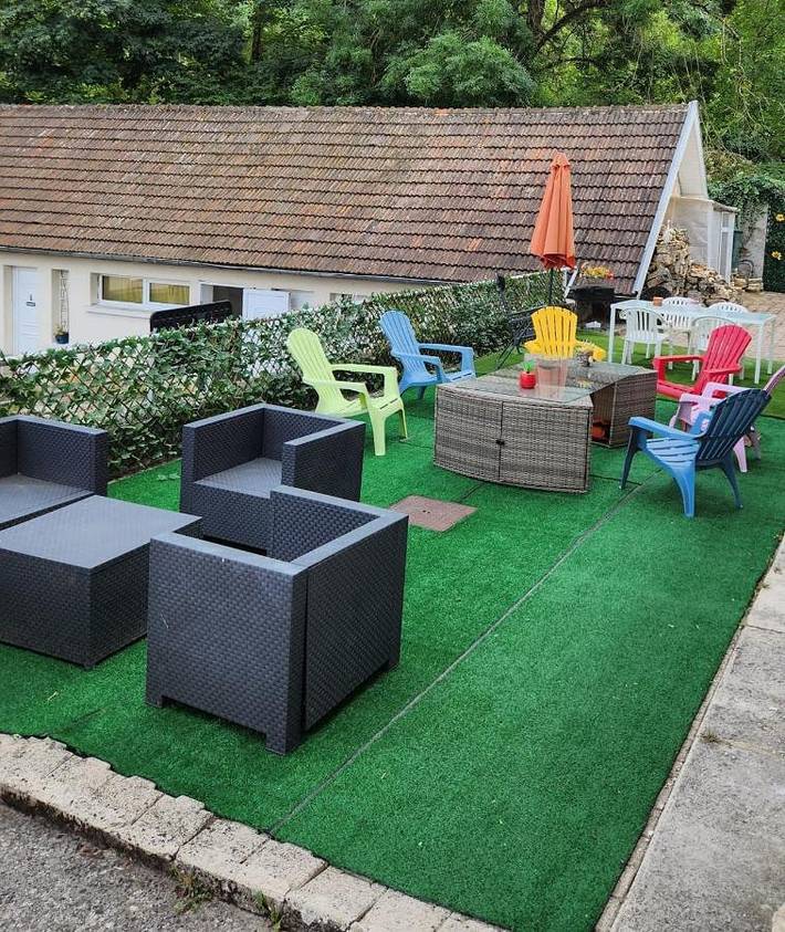 Gîte pour 2 personnes, avec vue et terrasse à Roucy