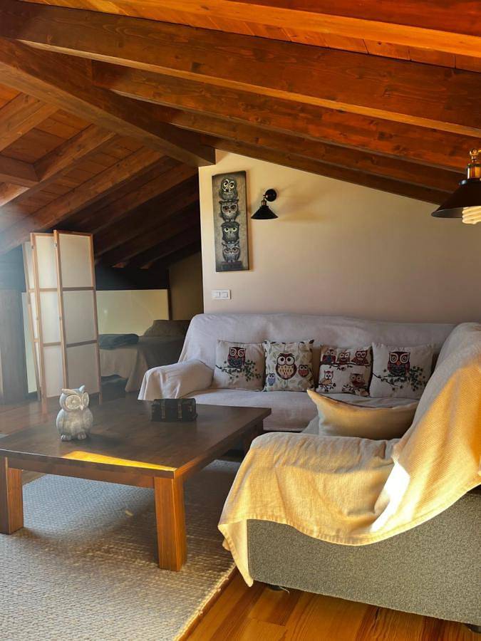 Casa rural para 10 personas, con piscina y terraza además de vistas y jardín, Se admiten mascotas en Paradanta - 2