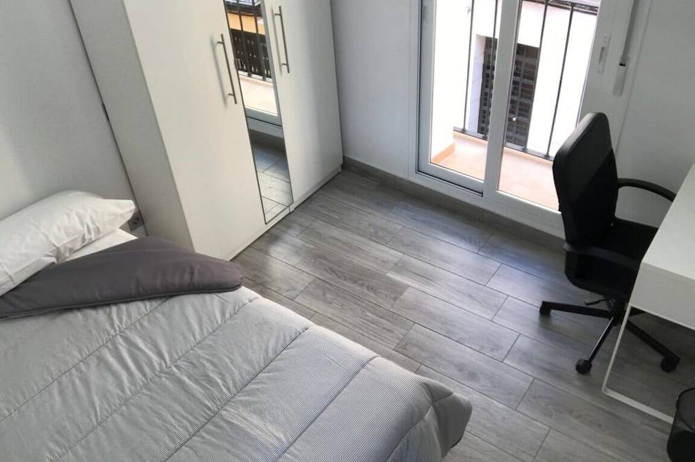 Entire apartment, Nuevo Check-in 24h Luxury & near Pl. España Awsome Best Experience Cozy loft 2\n\n in Saragossa, Saragossa Province