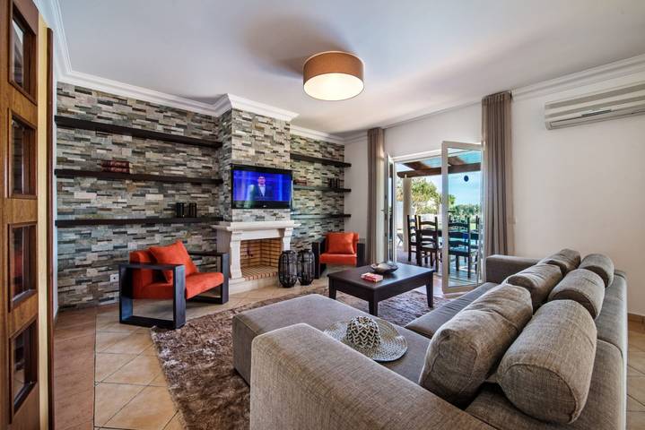 Location de vacances pour 8 personnes, avec jardin à Moncarapacho - 2