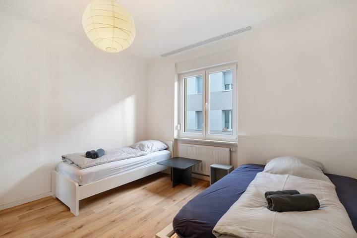 Geheel appartement, Appartement 'Am Pfälzerplatz' met Wi-Fi in Pforzheim, Noordelijk Zwarte Woud