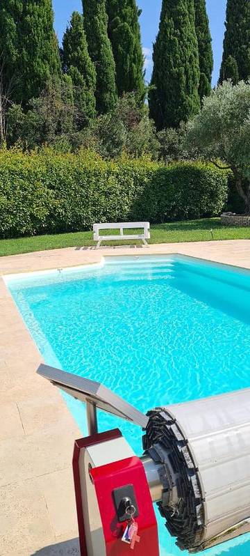 Chambre d’hôte pour 2 personnes, avec jardin et terrasse ainsi que vue et piscine à Carpentras