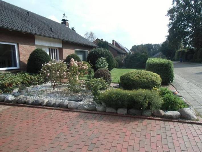 Ferienwohnung für 4 Personen, mit Balkon und Terrasse sowie Garten und Sauna