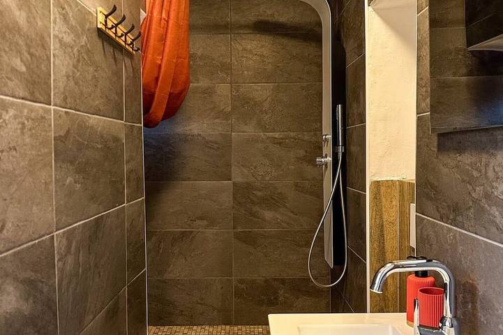 Gîte pour 4 personnes, avec Balcon et Piscine à Saint-Paul-le-Jeune - 3