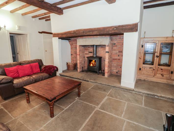 Dunnimere Farmhouse in Staffordshire