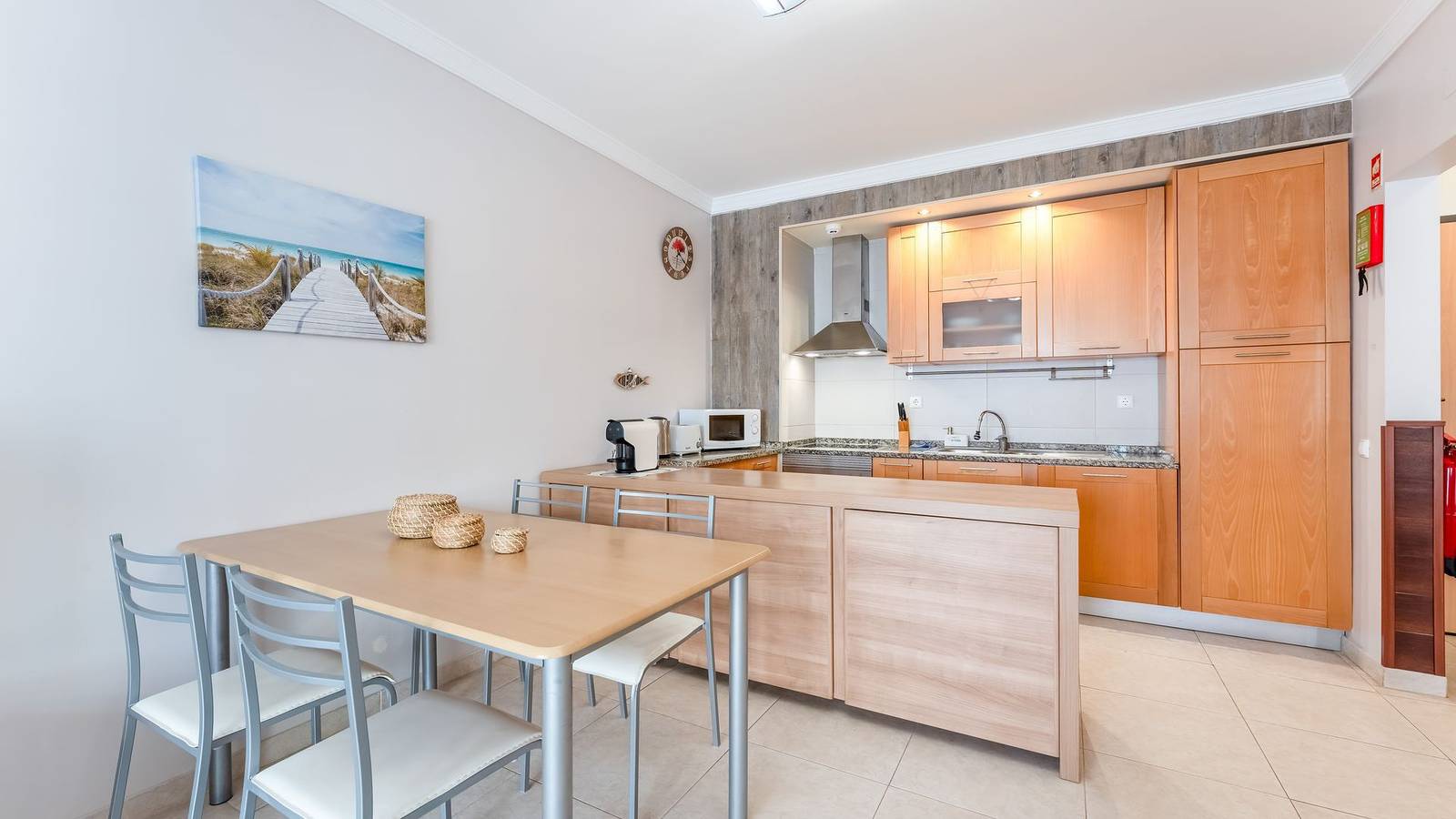 Ganze Wohnung, Ferienwohnung für 4 Personen mit Pool in Portimão, Faro Distrikt