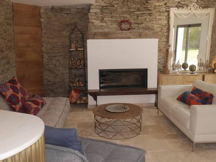 Casa contemporánea en zona tranquila cerca de la playa, incluye WiFi in Locmaria, Côte des Mégalithes