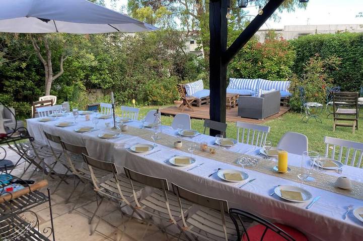 Villa für 14 Personen, mit Terrasse und Garten sowie Pool