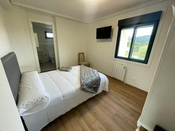 Apartamento de vacaciones para 2 personas, con terraza además de vistas y jardín - 1