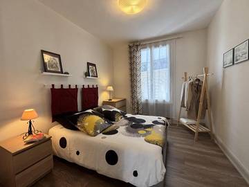 Gîte pour 2 personnes, avec terrasse, animaux acceptés dans Thermes Henry Chatel Guyon