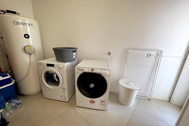 Location de vacances pour 6 personnes, avec vue et piscine ainsi que jardin et terrasse à Paredes - 4