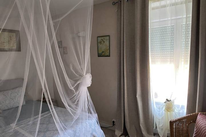 Appartement entier, Comfortable cosy apartment close to Mont Saint Michel in Roz-sur-Couesnon, Baie du Mont-Saint-Michel