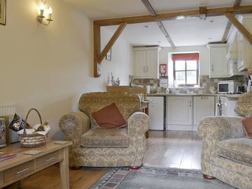 Cottage for 2 People in East Meon, Hampshire, Photo 1