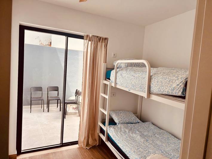 Vacation rental for 2 people, with terrace and ocean view in Algarve