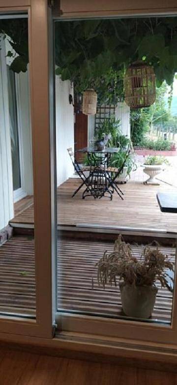 Gîte pour 4 personnes, avec Terrasse ainsi que Jardin et Vue à Vecoux