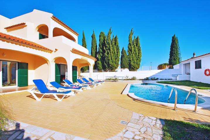 Ferienhaus für 7 Personen, mit Balkon und Terrasse sowie Garten in Albufeira - 3