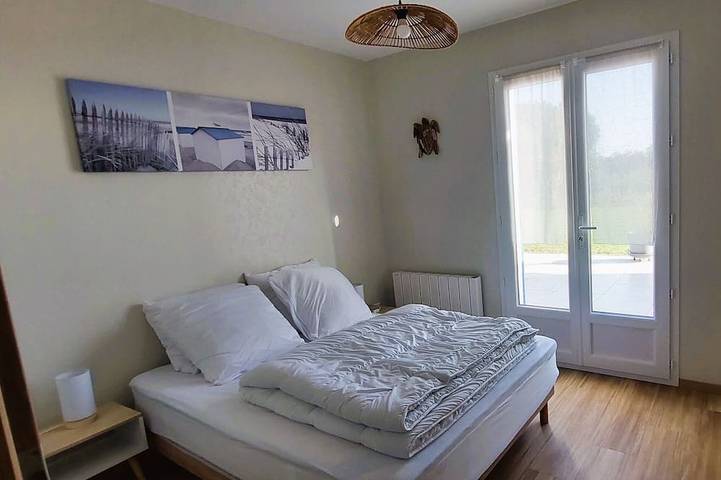 Location de vacances pour 8 personnes, avec terrasse et jardin dans Plage de Matha - 2