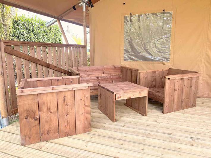 Village vacances pour 4 personnes, avec vue sur le lac ainsi que piscine et jardin en Belgique - 2