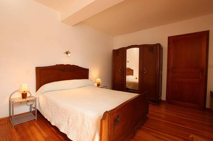 Location de vacances pour 6 personnes, avec jardin, animaux acceptés à Osse-en-Aspe - 2