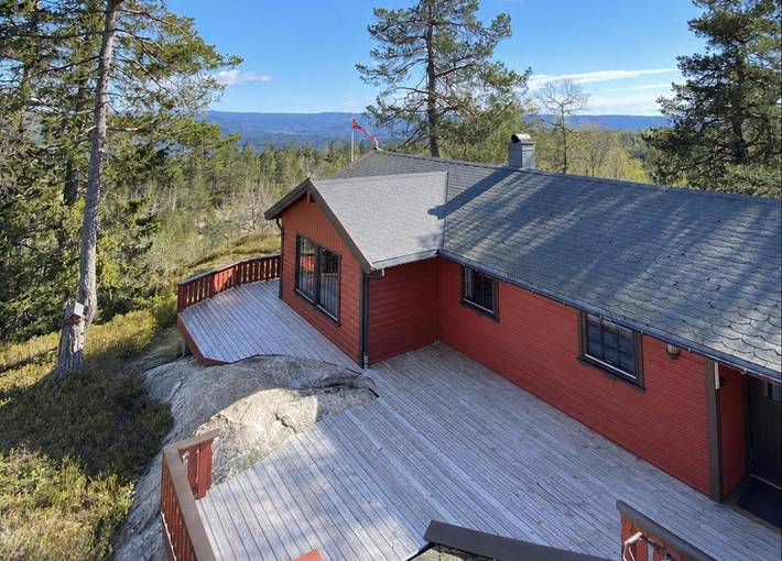 Ferienhaus für 6 Personen, mit Balkon und Terrasse sowie Garten und Ausblick