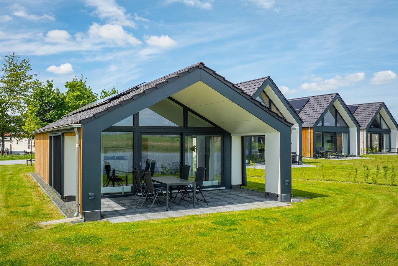 Landal Waterresort Blocksyl — 4-persoons woning in Blokzijl, Nationaal Park Weerribben-Wieden