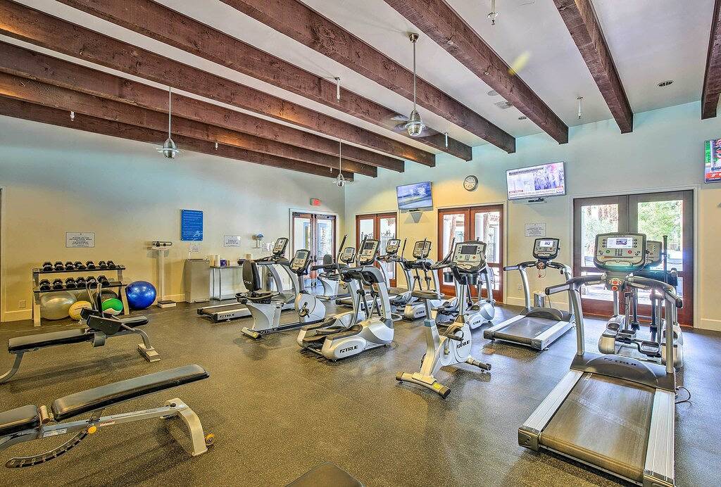 Desert Views + Pool Access: Home in La Quinta! in La Quinta (CA), Coachella Valley