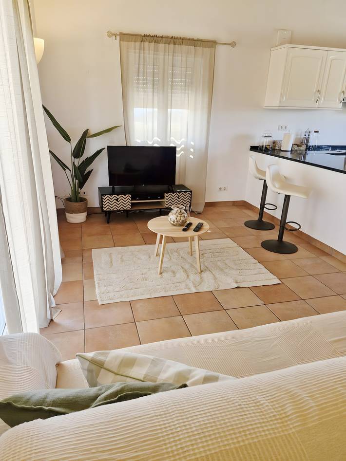 Apartment 'Courela da Serva' with Sea View, Shared Pool and Wi-Fi Access in São Teotónio, Costa Alentejana